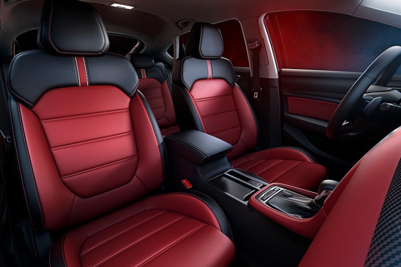 Альтернатива Skoda Octavia: в России стартуют продажи лифтбека MG 6