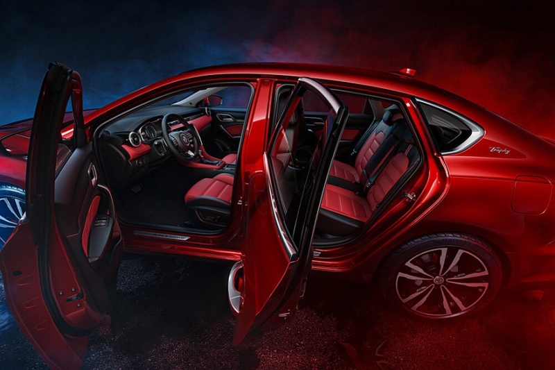 Альтернатива Skoda Octavia: в России стартуют продажи лифтбека MG 6