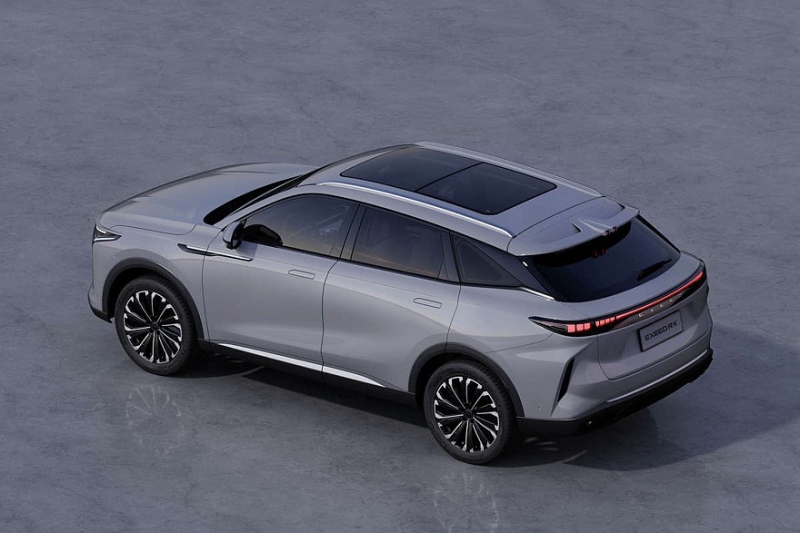 Анонсирован флагманский кроссовер Omoda: в России такой тоже продают, но под другим брендом