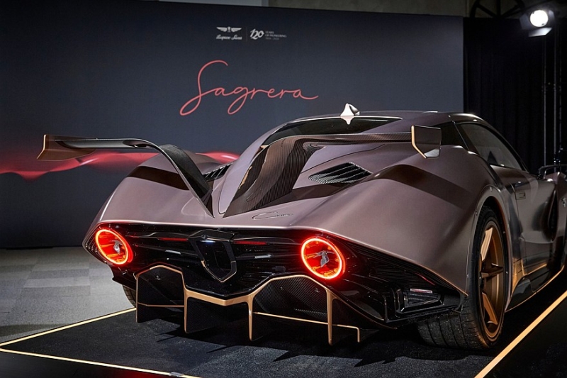 Hispano Suiza Carmen Sagrera: обновлённый дизайн, четыре мотора и задний привод