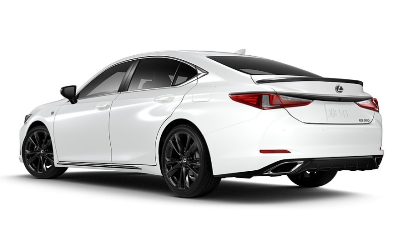 Lexus ES освежили к новому модельному году, вернув спецверсию Black Line