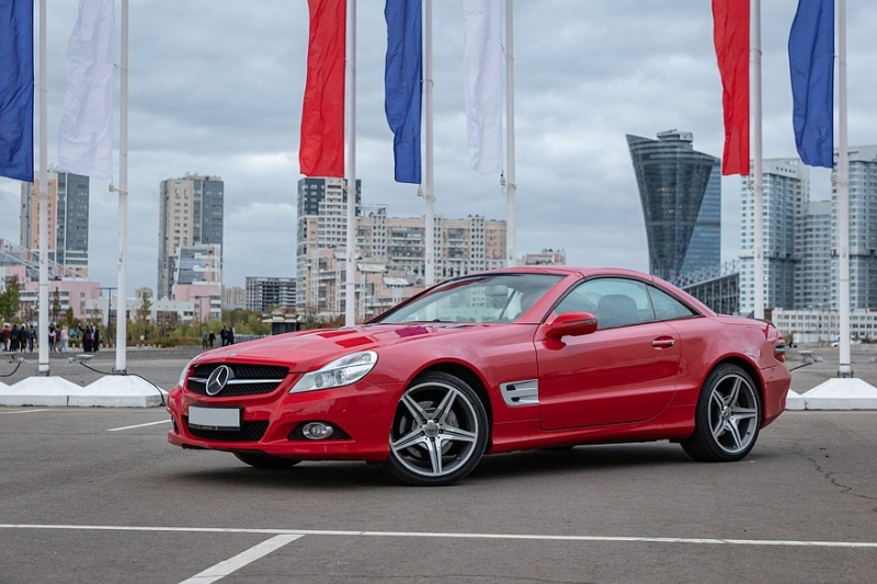 Mercedes-Benz SL V (R230) с пробегом: ужасы уличных машин и громоздкая электрика