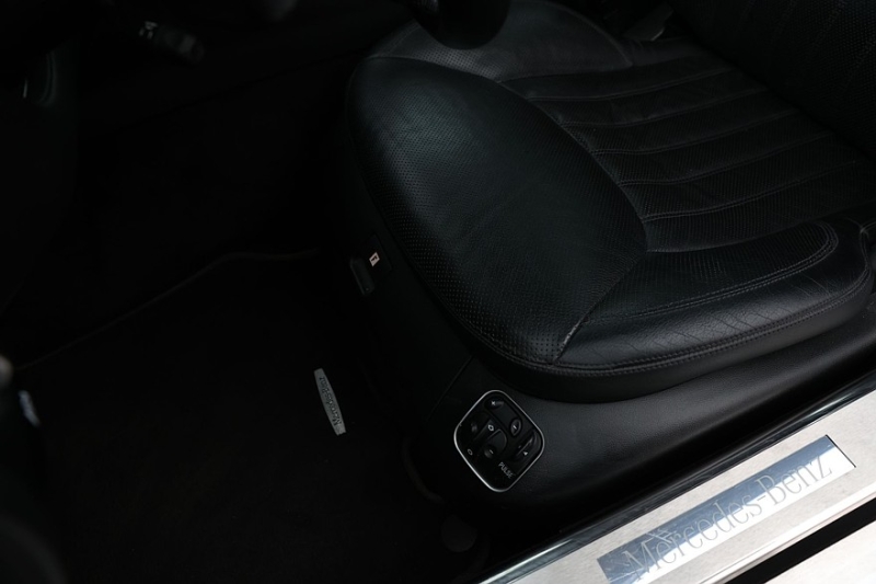 Mercedes-Benz SL V (R230) с пробегом: ужасы уличных машин и громоздкая электрика