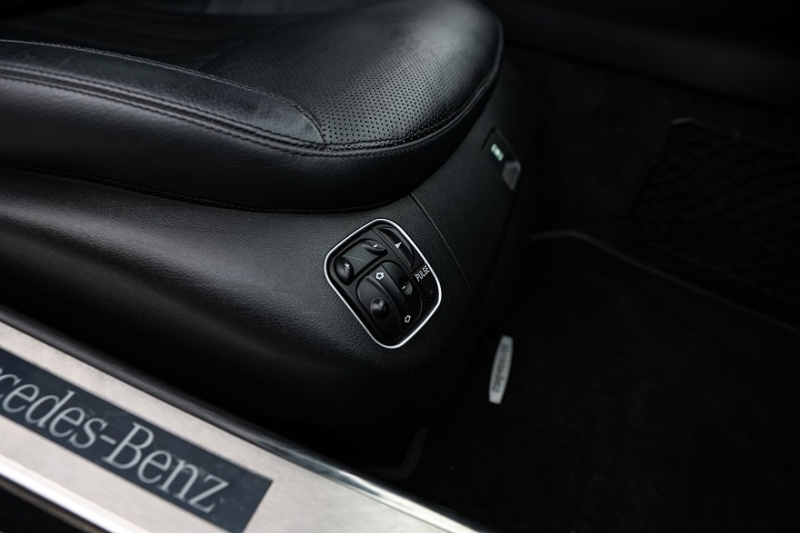 Mercedes-Benz SL V (R230) с пробегом: ужасы уличных машин и громоздкая электрика