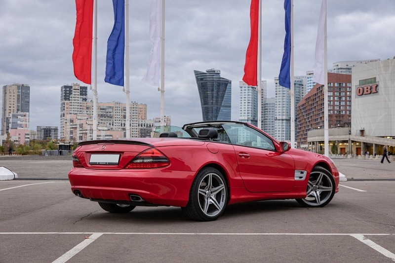 Mercedes-Benz SL V (R230) с пробегом: ужасы уличных машин и громоздкая электрика