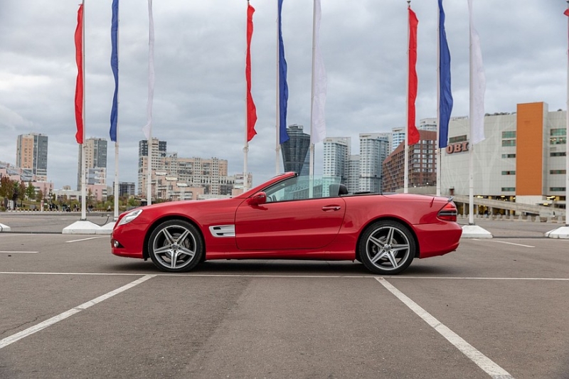 Mercedes-Benz SL V (R230) с пробегом: ужасы уличных машин и громоздкая электрика