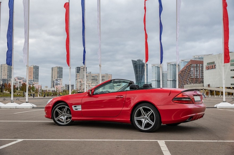 Mercedes-Benz SL V (R230) с пробегом: ужасы уличных машин и громоздкая электрика