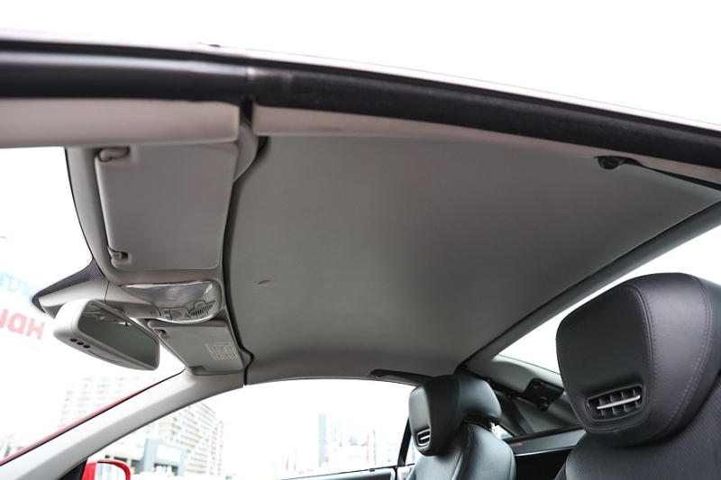 Mercedes-Benz SL V (R230) с пробегом: ужасы уличных машин и громоздкая электрика