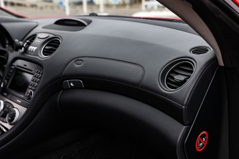 Mercedes-Benz SL V (R230) с пробегом: ужасы уличных машин и громоздкая электрика