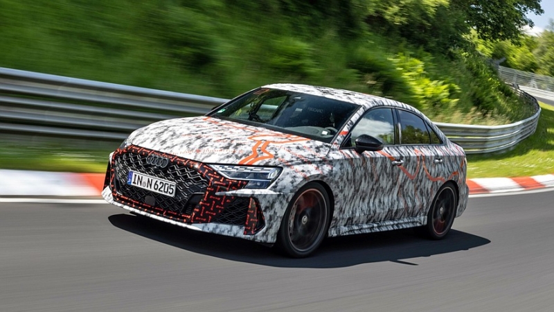 Обновлённый Audi RS 3 обновил рекорд Нюрбургринга. Ждём ответа от BMW M2