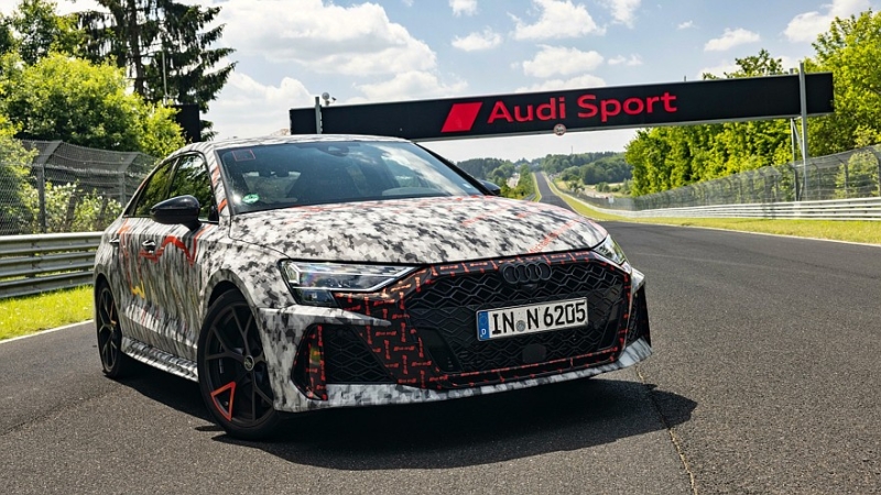 Обновлённый Audi RS 3 обновил рекорд Нюрбургринга. Ждём ответа от BMW M2