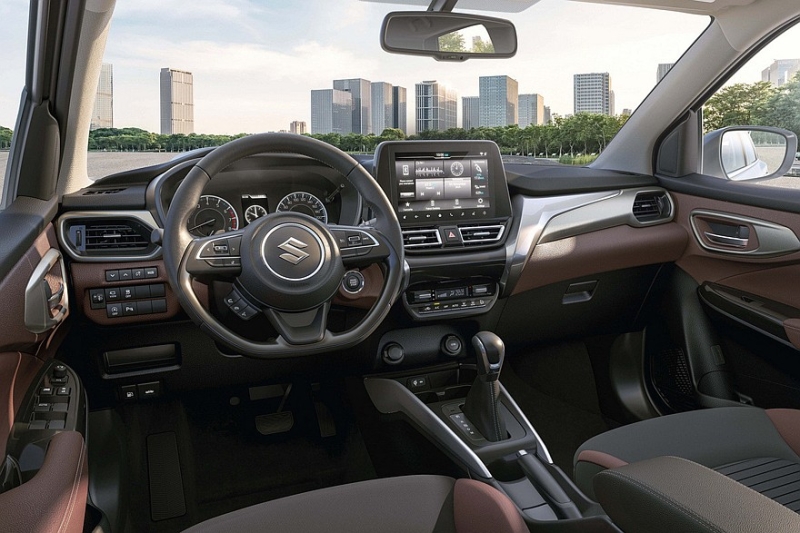 Бюджетный кроссовер Suzuki Fronx приедет в Японию из Индии