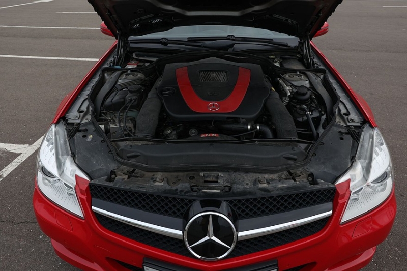 Mercedes-Benz SL V (R230) с пробегом: сложности SBC, дорогая подвеска и мрак новых моторов