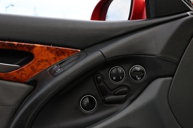 Прекрасен в движении, но так ли ужасен в содержании? Опыт владения Mercedes-Benz SL500 V R230