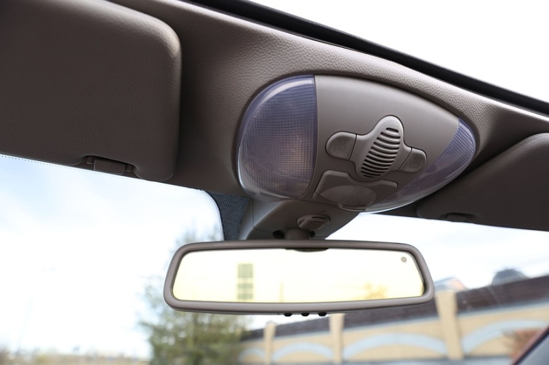 Прекрасен в движении, но так ли ужасен в содержании? Опыт владения Mercedes-Benz SL500 V R230