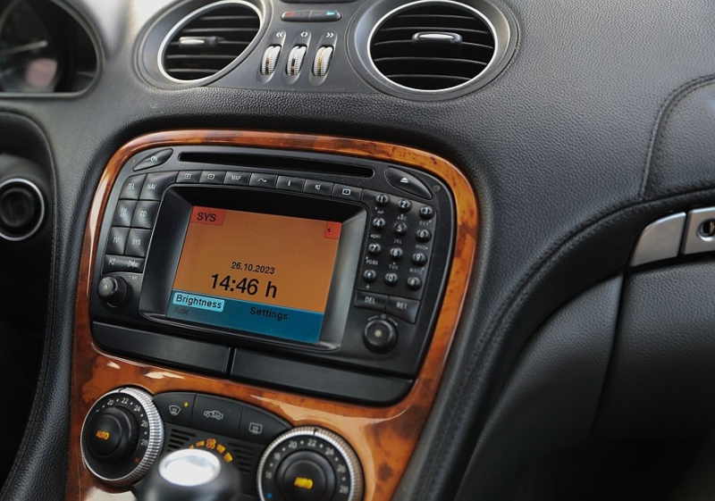 Прекрасен в движении, но так ли ужасен в содержании? Опыт владения Mercedes-Benz SL500 V R230