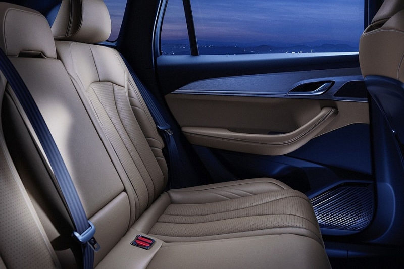 Renault Grand Koleos на базе Geely Monjaro стал успешным, несмотря на скандал и отсутствие цен