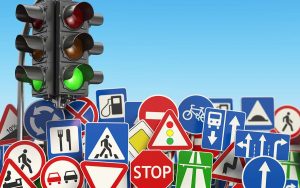 Освоение правил дорожного движения и сдача экзамена по вождению с первой попытки