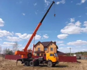 Особенности аренды автокрана: ключевые моменты и важные нюансы