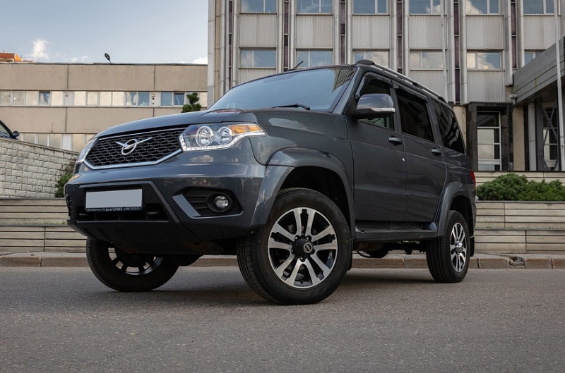 УАЗ Patriot с пробегом: битва с люфтами, коробки-долгожители и моторы с характером