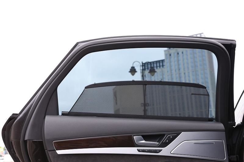 Audi A8 III (D4/4H) c пробегом: лобовое за 500 тысяч, фара за 800 и светодиоды по 15 рублей