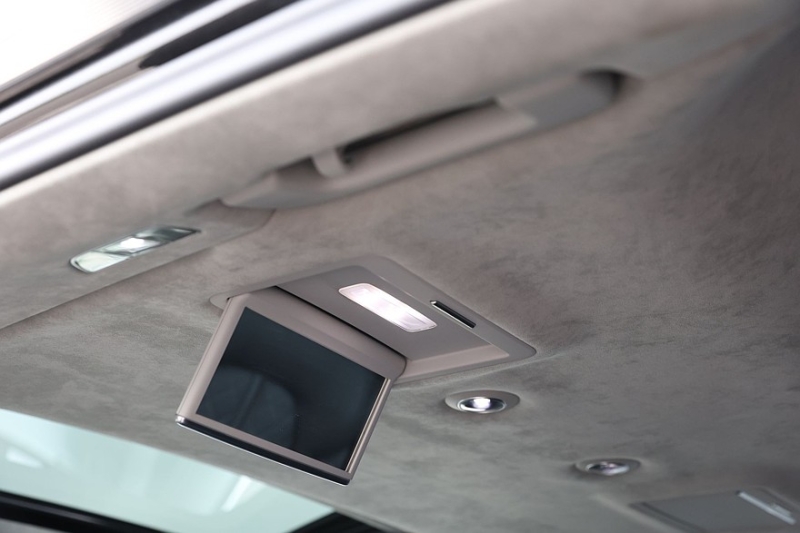 Audi A8 III (D4/4H) c пробегом: лобовое за 500 тысяч, фара за 800 и светодиоды по 15 рублей