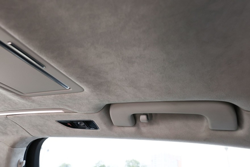 Audi A8 III (D4/4H) c пробегом: лобовое за 500 тысяч, фара за 800 и светодиоды по 15 рублей