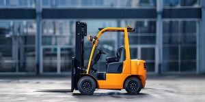 Как выбрать электропогрузчики: ключевые аспекты и рекомендации