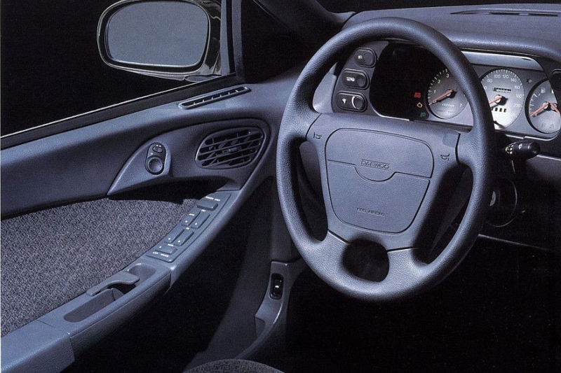 Выбираем седан D-класса с пробегом за 250 тысяч: АКП лучше механики и VR6 для избранных