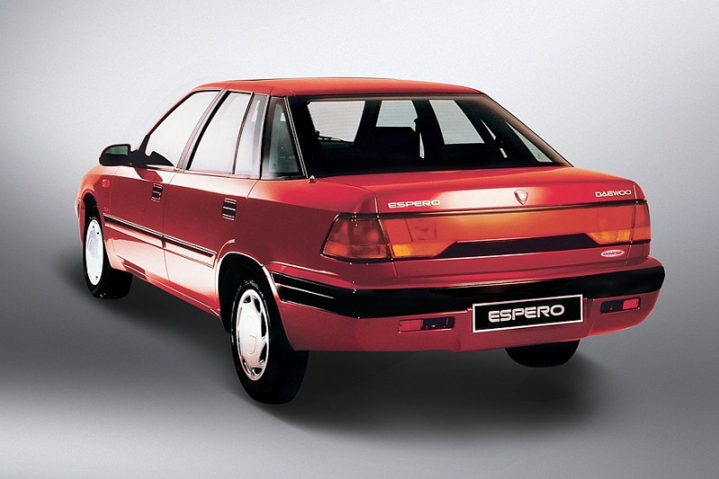 Выбираем седан D-класса с пробегом за 250 тысяч: АКП лучше механики и VR6 для избранных