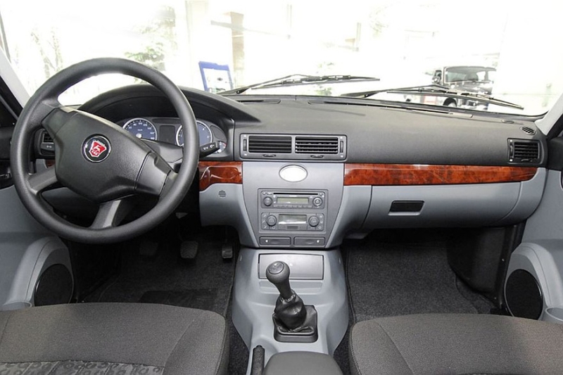 Выбираем седан D-класса с пробегом за 250 тысяч: АКП лучше механики и VR6 для избранных