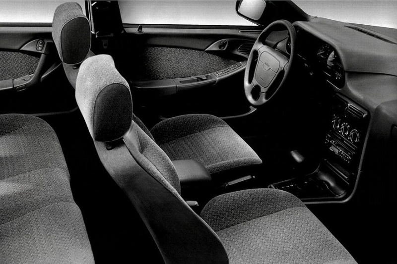 Выбираем седан D-класса с пробегом за 250 тысяч: АКП лучше механики и VR6 для избранных