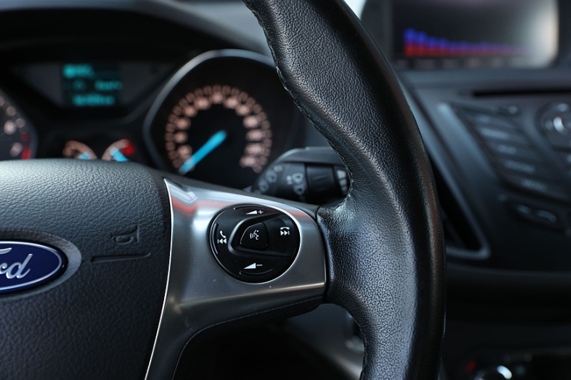 Ford Kuga II с пробегом: подгнивающие пороги и аккумулятор как расходник