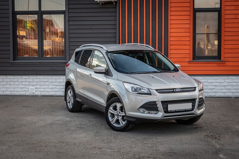 Ford Kuga II с пробегом: подгнивающие пороги и аккумулятор как расходник