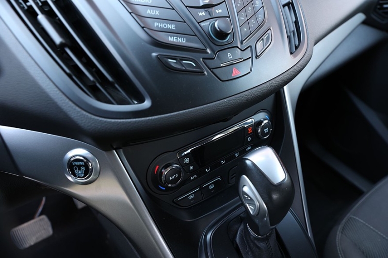 Ford Kuga II с пробегом: подгнивающие пороги и аккумулятор как расходник