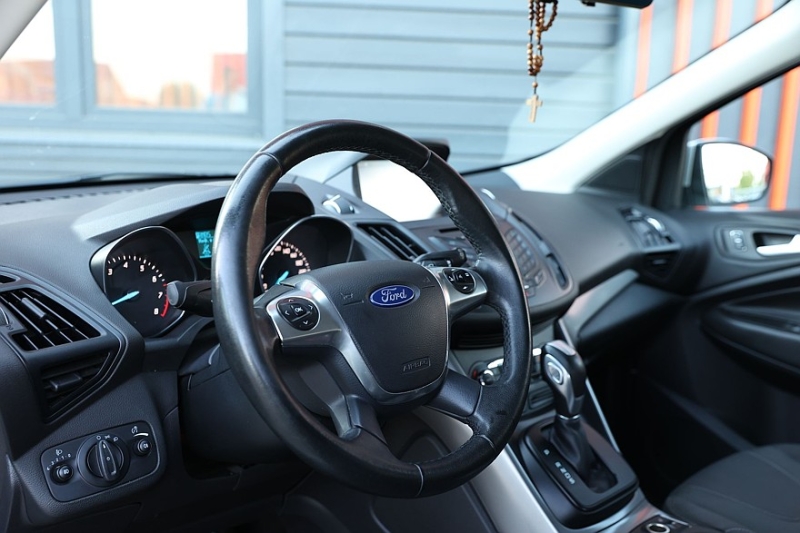 Ford Kuga II с пробегом: подгнивающие пороги и аккумулятор как расходник