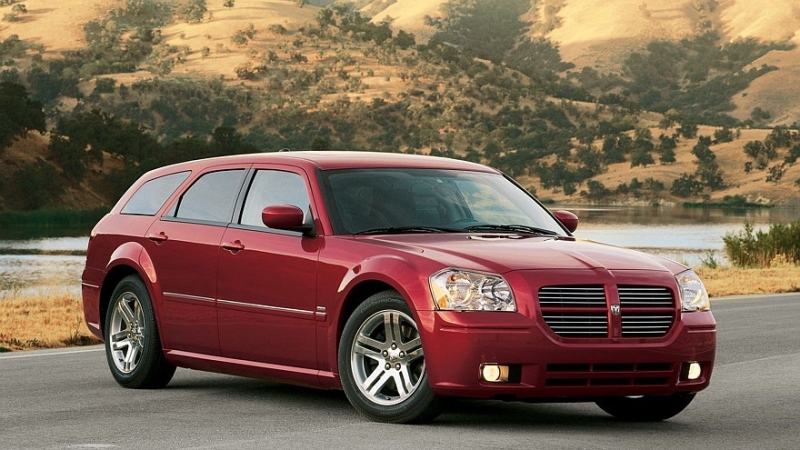 Выбираем универсал Е-класса с пробегом за миллион рублей: тормоза по цене машины, а счастья нет