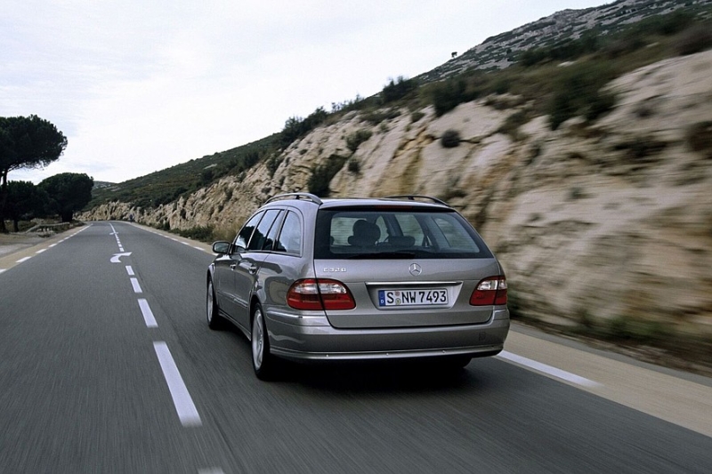 Выбираем универсал Е-класса с пробегом за миллион рублей: тормоза по цене машины, а счастья нет