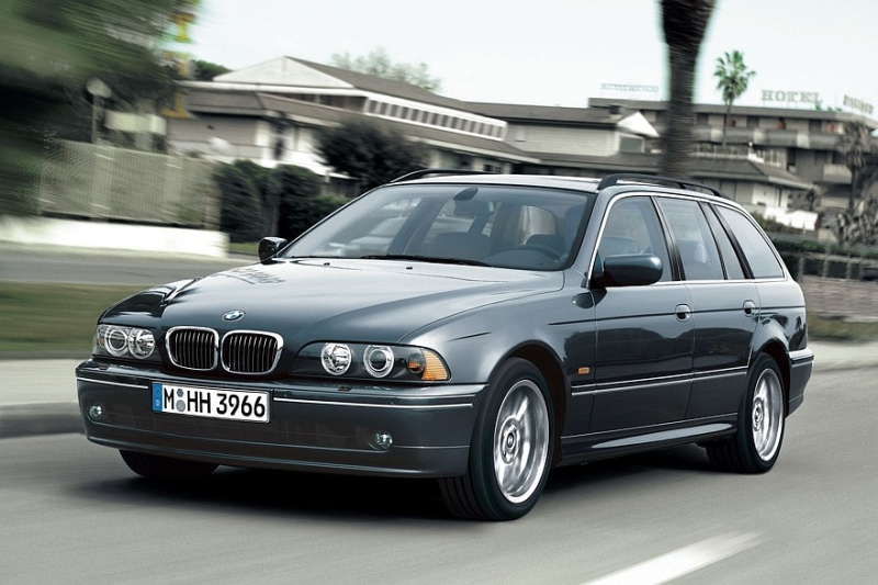 Выбираем универсал Е-класса с пробегом за миллион рублей: тормоза по цене машины, а счастья нет