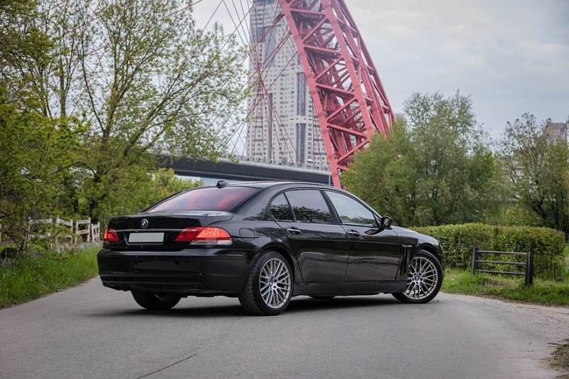 BMW 7 Series IV (E65/E66) c пробегом: стабилизатор дороже пневмы, а коробки хуже моторов
