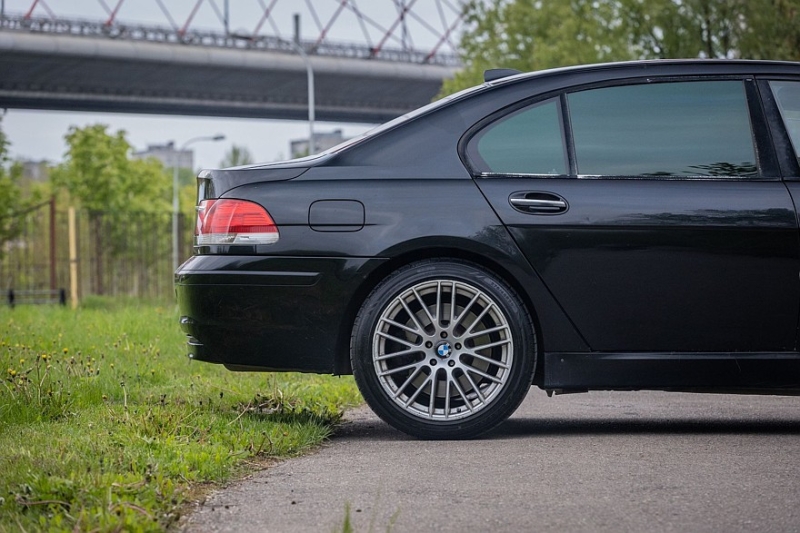BMW 7 Series IV (E65/E66) c пробегом: стабилизатор дороже пневмы, а коробки хуже моторов