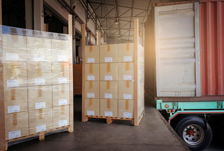 Консолидация, хранение и отправка сборных грузов в Москве