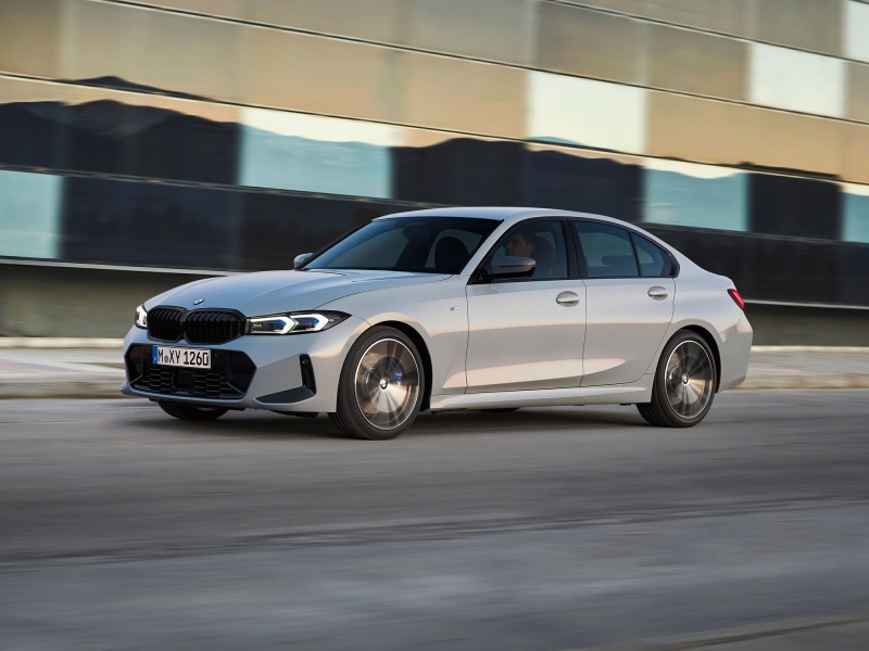 Число запросов на проверку истории BMW 3 серии за год выросло на 50,8%