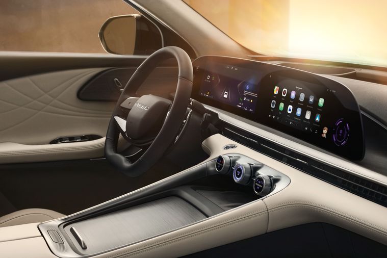 EXEED RX HYBRID: первый гибридный кроссовер бренда раскрывает впечатляющие технические характеристики и возможности