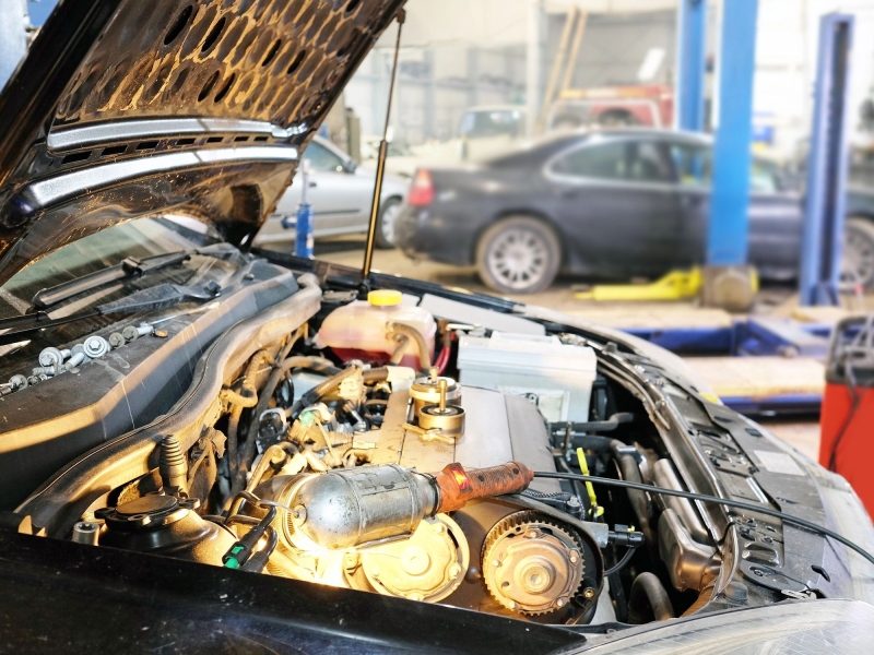 Гудение, стук, свист, хруст: какие звуки неисправности автомобиля можно услышать самому