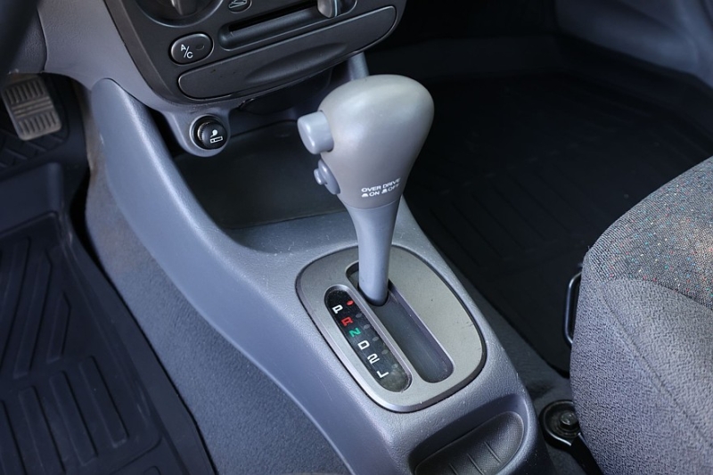 Hyundai Accent II (LC) с пробегом: АКП лучше механики и ГРМ как расходник