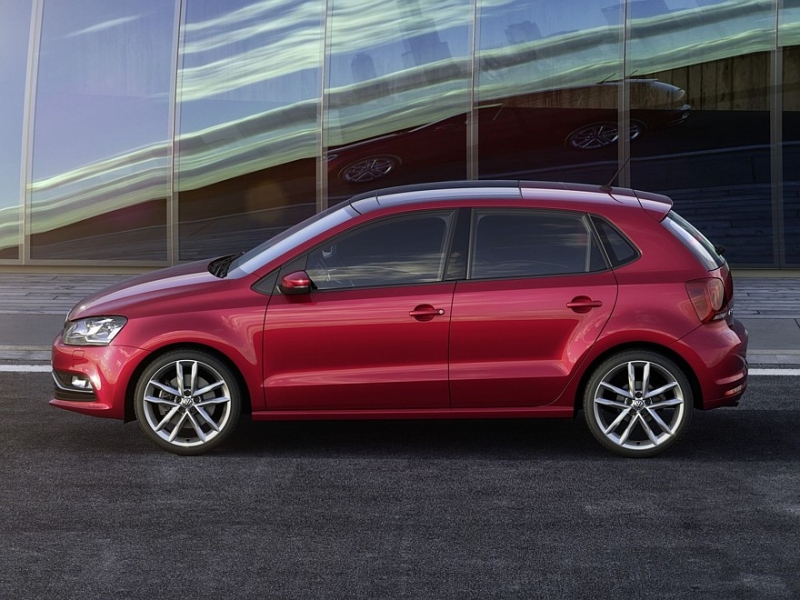 Выбираем хэтчбек B-класса с пробегом за 1,5 миллиона рублей: моторы – одни, коробки – разные