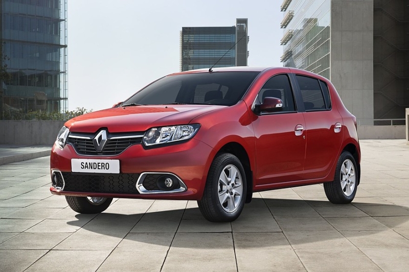 Выбираем хэтчбек B-класса с пробегом за 1,5 миллиона рублей: моторы – одни, коробки – разные