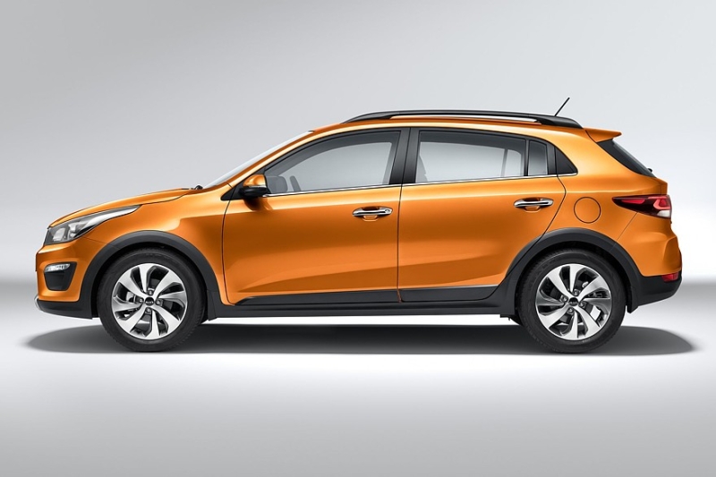 Выбираем хэтчбек B-класса с пробегом за 1,5 миллиона рублей: моторы – одни, коробки – разные