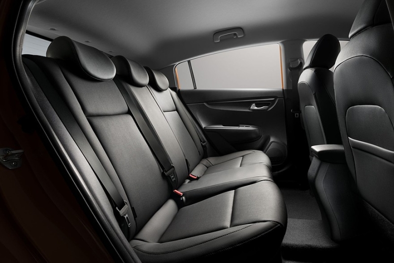 Выбираем хэтчбек B-класса с пробегом за 1,5 миллиона рублей: моторы – одни, коробки – разные